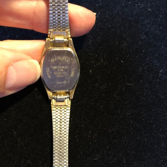 MILAN 038 MLN1002 BEZEL STAINLESS STEEL WATCH - Picture 4 of 8